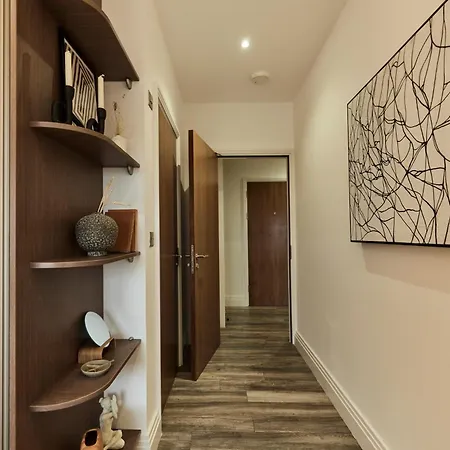 The Harlesden Escape - Spacious 3Bdr Flat With Balcony London Exterior photo